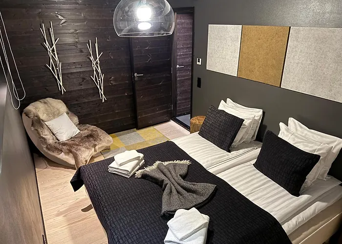 Levi And Sky Luxury 木屋 *