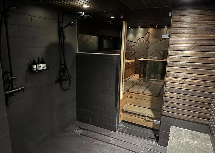 Levi And Sky Luxury 木屋